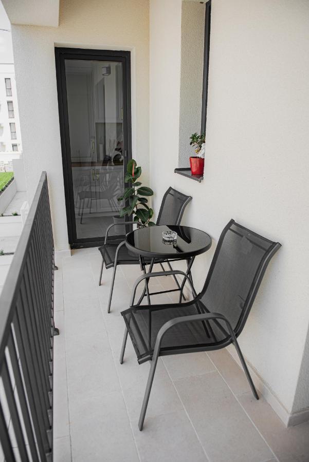 Modern In Apartament